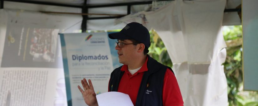 En Icononzo: finalizó diplomado para la reconciliación y la paz con exguerrilleros
