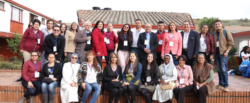 Colaborar entre academia y medios de comunicación para promover la reconciliación de los Colombianos: reflexiones del taller en Duitama