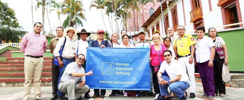 Comisión Regional del Tolima forma a líderes comunales en herramientas de conciliación